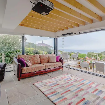 Sea Haven Holiday home