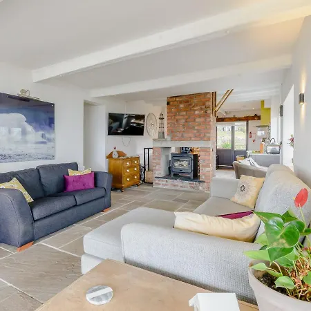 Sea Haven Reighton
